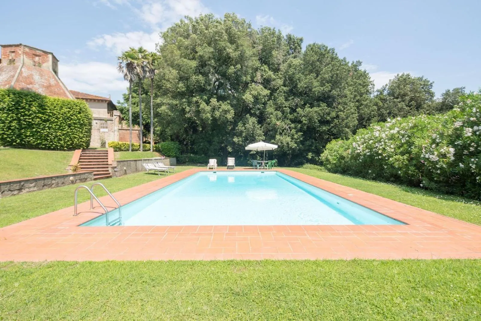 Villa Ott Crespina 0*,  Italy
