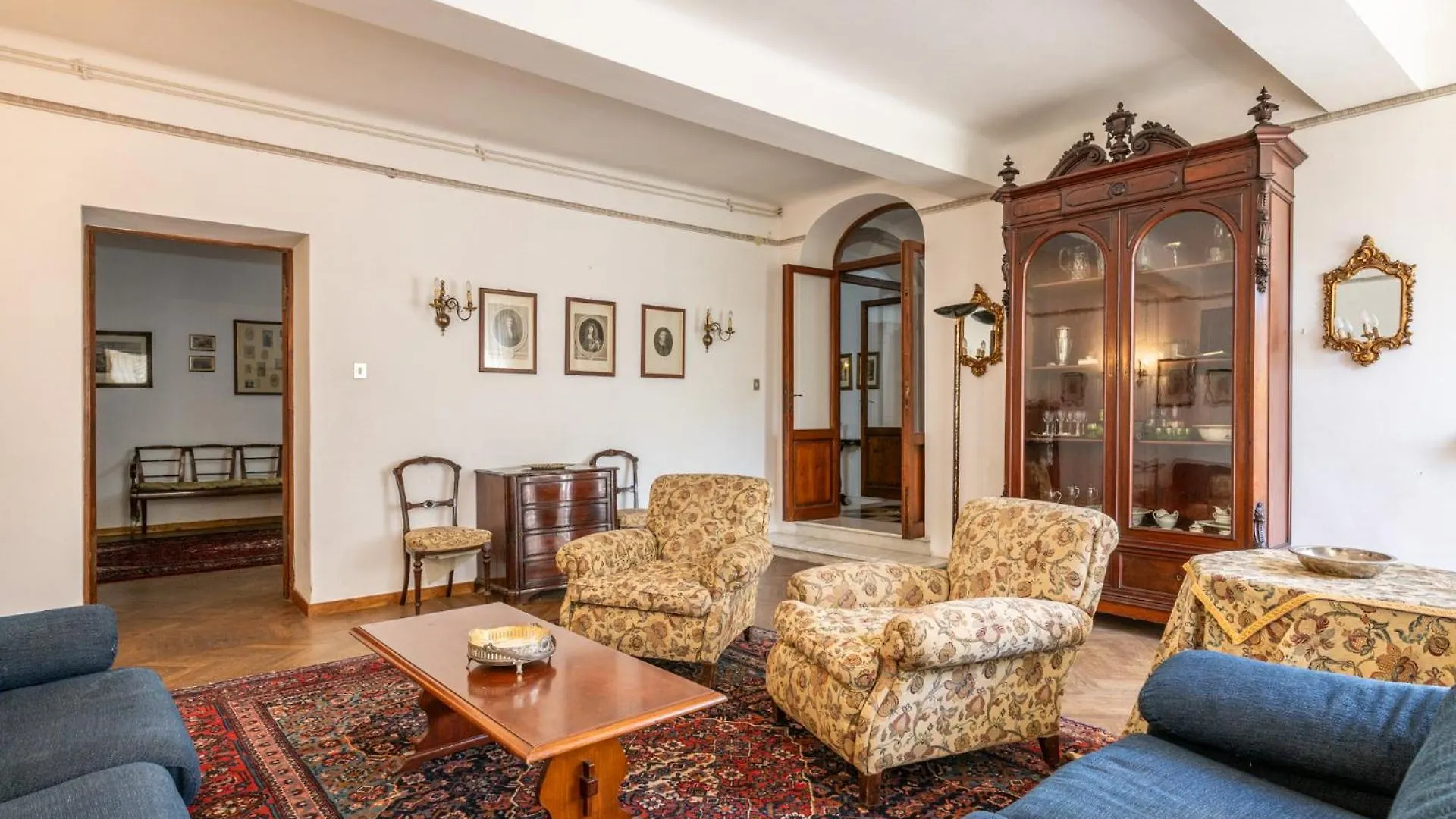 Villa Ott Crespina Italy